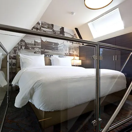 't Goude Hooft 4*