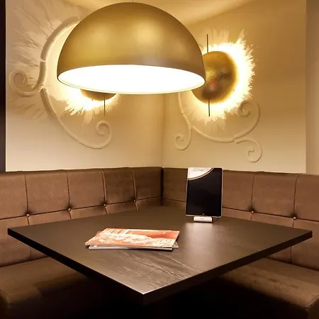 'T Goude Hooft Otel 4*
